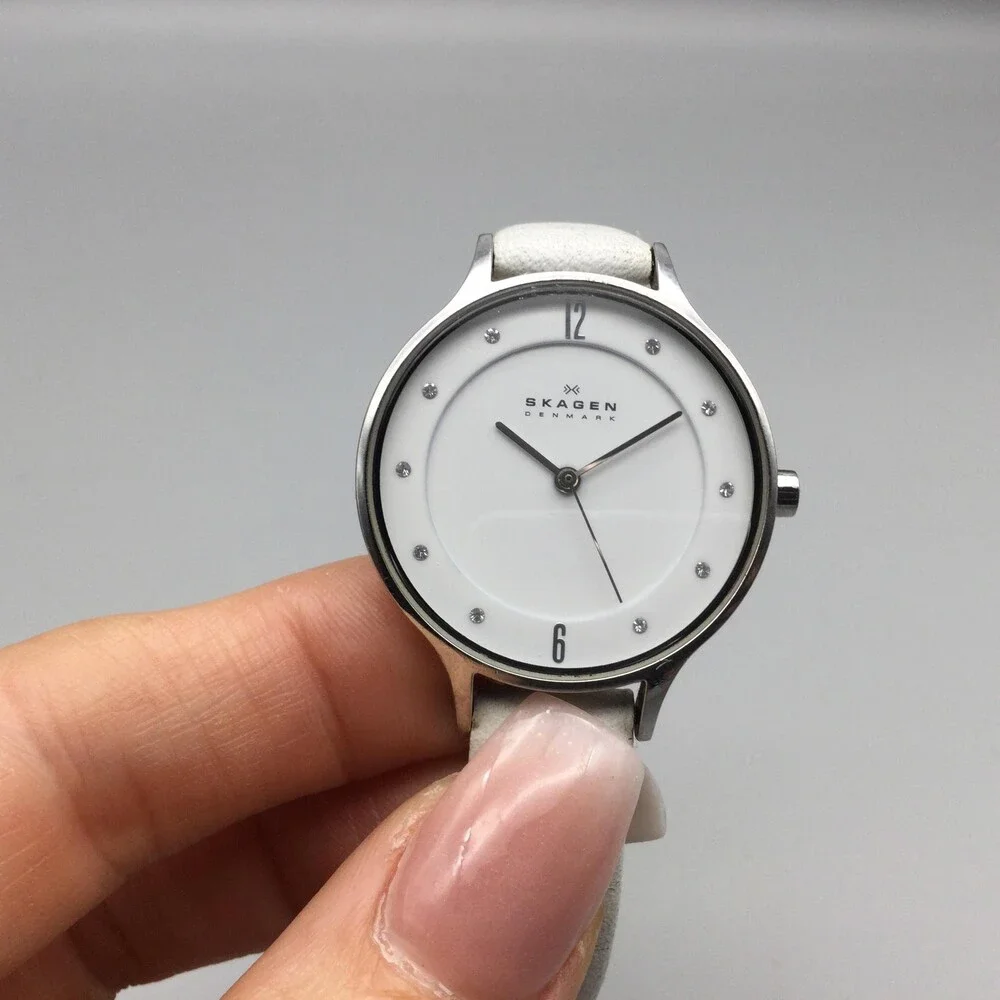 Skagen Watch Womens 30mm Silver Tone White Leather 358SSSD SKW2145 New Battery